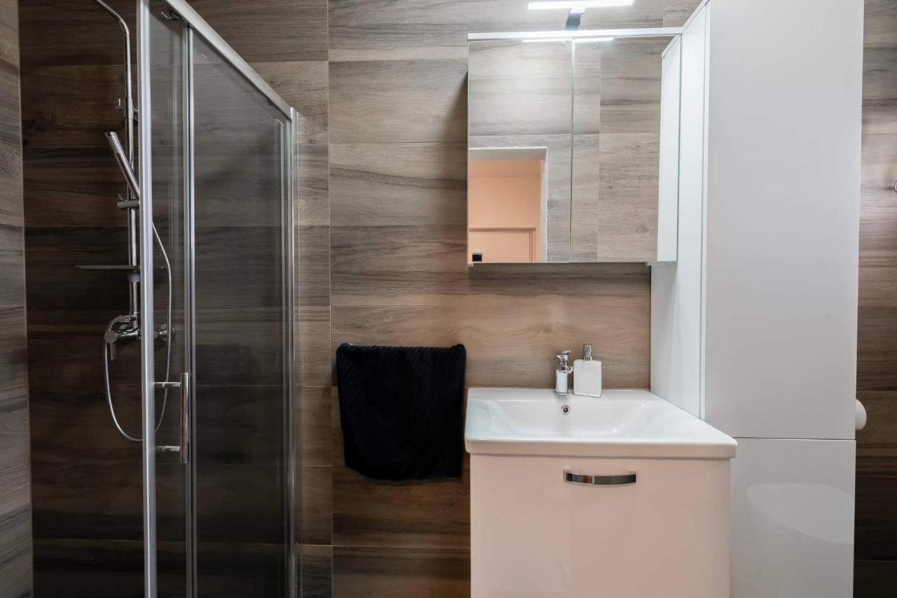 Apartment White Pearl Ražanac Εξωτερικό φωτογραφία