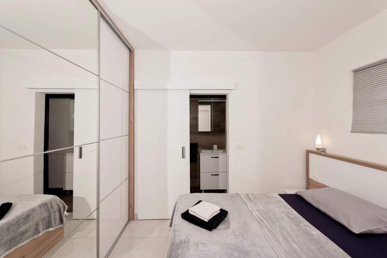 Apartment White Pearl Ražanac Εξωτερικό φωτογραφία